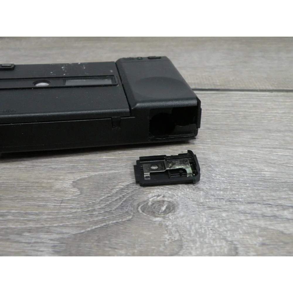 Keystone 1030 Everflash Disc Film Camera - Vintage Made in USA - Black